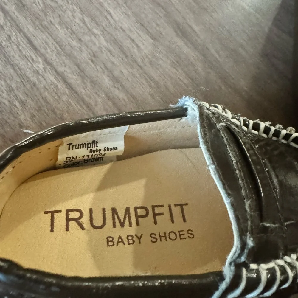 Trumpfit Infant Baby Brown‎ Patent Moccasins Shoes Loafers Size 0-6 Months